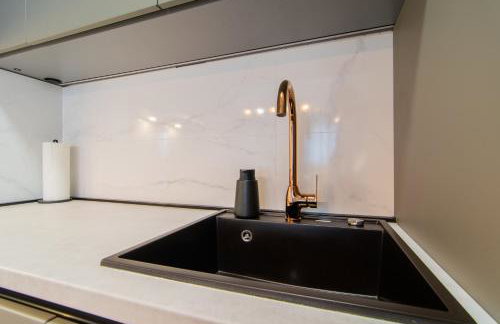 Flexible SelfCheckIns 81 - Zagreb - Arena - Garage - Loggia - Foto 16