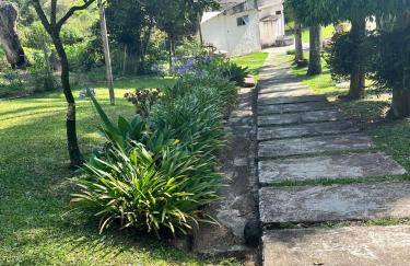 Chácara Casa Amarela - estrutura completa de lazer - ambientes elegantes e exclusivos - campo de futebol e bocha - piscina - lareiras - 10 min Rota do Vinho - Foto 43