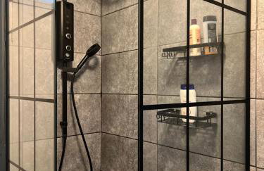 1 Bed Flat - Walton-on-Thames - Foto 16