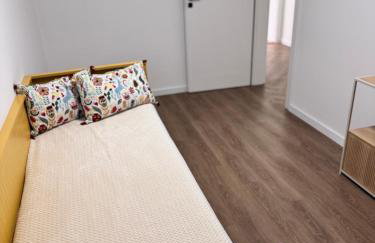 Modern Apartment in the Center of Żory - Photo 11