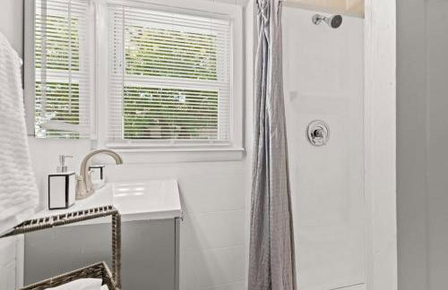 The Salty Dog Pet Friendly Private Yard - Foto 25