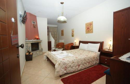 Orama Hotel - Serene Lake Plastira Retreat with Stunning Views - Photo 34