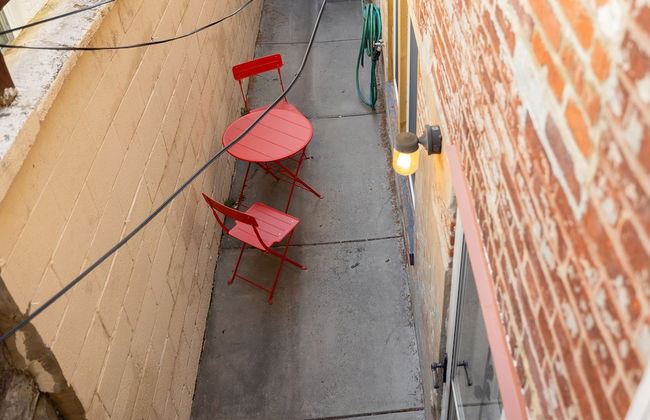 Wyatt's Saloon Guest House 2 - Photo 65