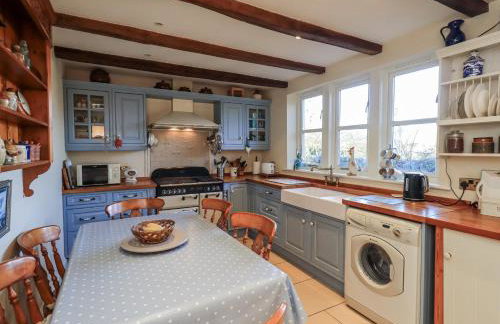 Orchard House - Photo 11