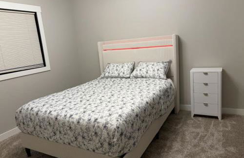 Custom Luxury Rambler in Highland Hills - Foto 8