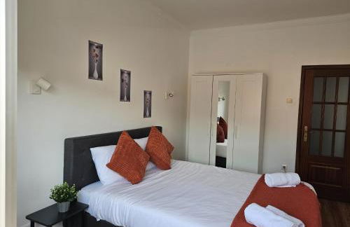 Light Spacious Almada Apartment - Foto 27