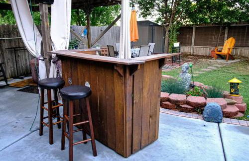 The Home Base McConnell AFB, Hot tub 3 bed 2 bath - Foto 14