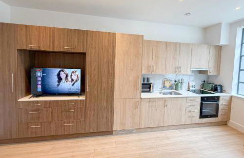 3-Bedroom with Balcony and Studio Apartments in St Johns Wood near Marylebone & Regents Park by NourNest Apartments - Foto 72