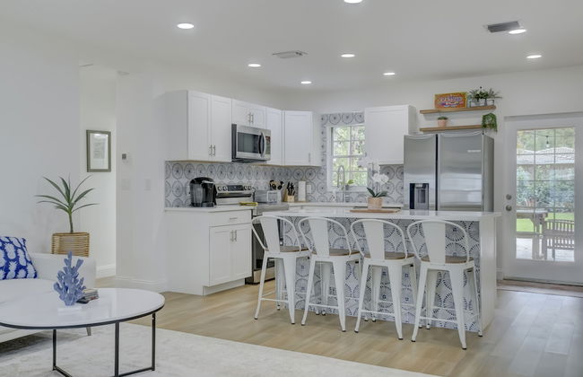 Madrina's Cozy 3BR-1BA Spacious Backyard - Foto 17