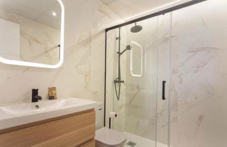 Universidad en Madrid - Photo 76