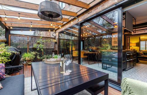 Opulent Oasis Large Luxury home sleeps 10 - Foto 39