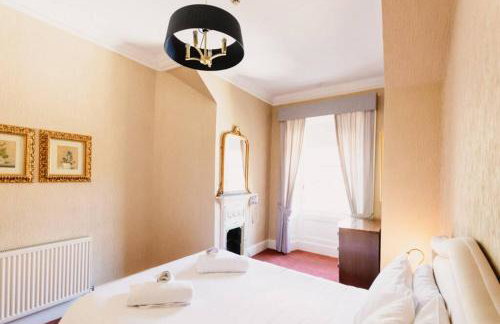 Wallace Apartment - A unique apartment in countryside park with WIFI and access to bar and pool - Foto 14