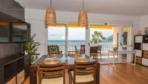 Castillo Beachfront SeaViews - Photo 1