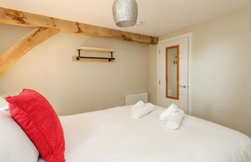 Roman Lodge - Photo 13