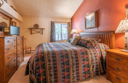 New Listing 2 bedroom and Loft 2 bath Summit E Bldg 12 condo sleeps 8 Steps to Eagle Lodge Chair 15 - Foto 33