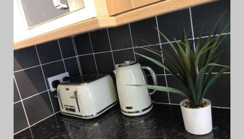 The Colours Riverside apartment with garden - Foto 4