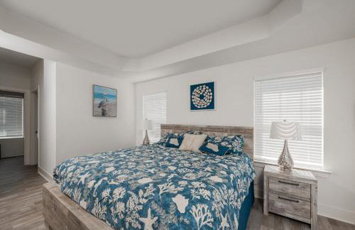 Anchor's Away - Waterfront, Pet Friendly, Pools! - Foto 41