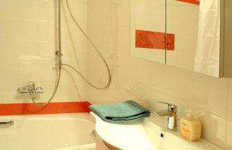 Olive and Orange Apartment - Foto 11