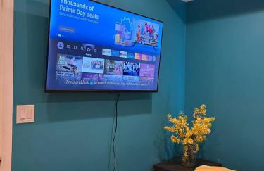 Chic 5 BD home in Little Italy - Foto 15