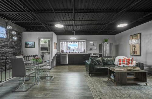 The 418. An 1866 Build with Modern Comforts - Foto 1