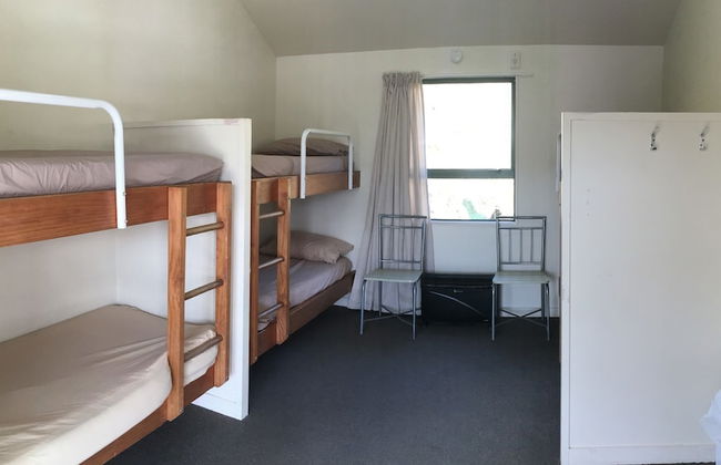 Opal Hot Springs & Holiday Park - Photo 7