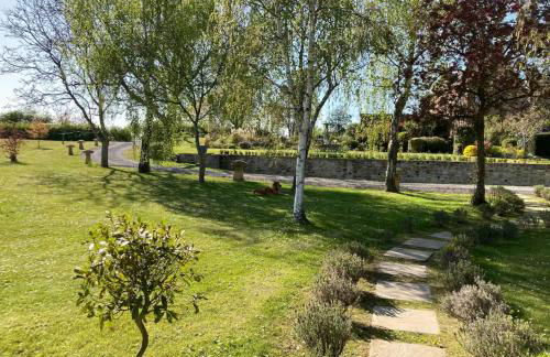 Orchard Retreat - Rural Cabin - Private Hot Tub! - Photo 28