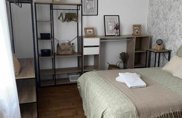 Maison lumineuse, proche centre. - Foto 1