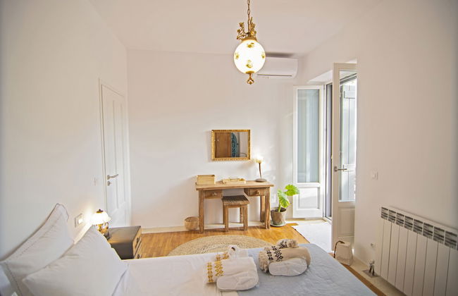 Quartano Paros Residence - Photo 13