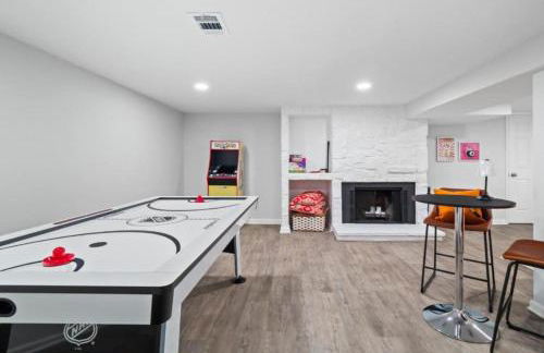 Spacious and Luxury Designed Ranch with Game Room - Foto 52