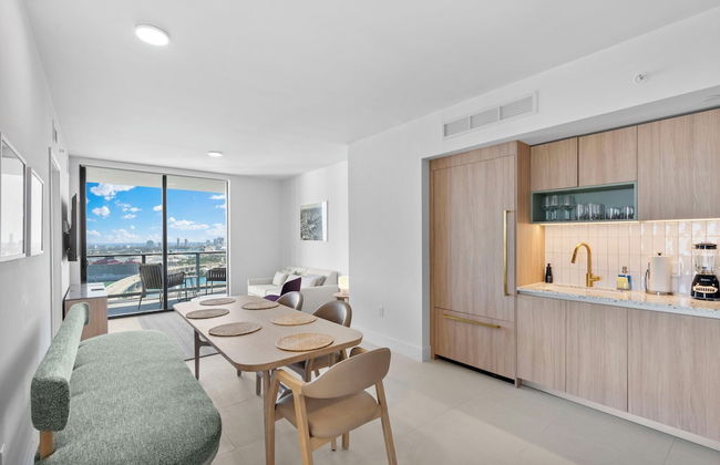 Luxury Condos in Downtown Miami - Photo 68