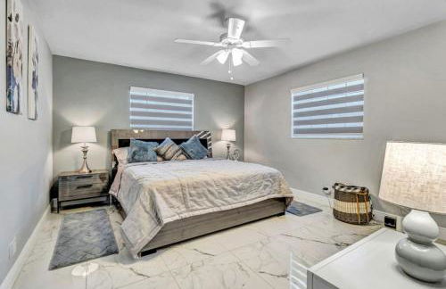 Three Bedroom Pool Home with Modern Interior Design - Foto 8