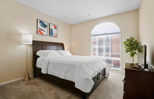 Luxury 2BR/2BA!5Min to Disney! Angelstadium! HondaCenter. - Photo 10