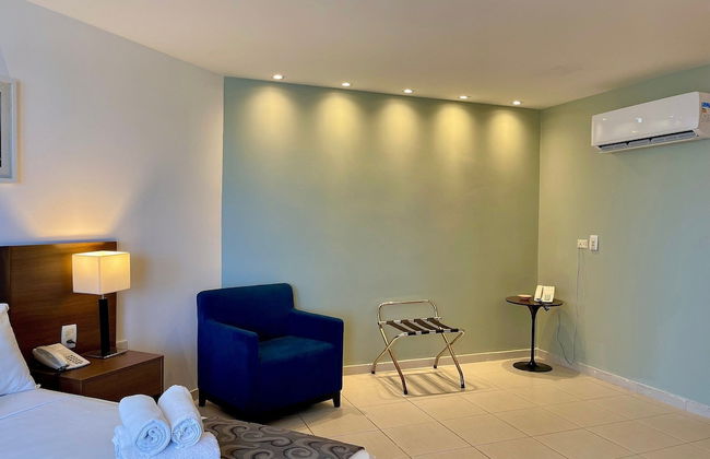 HY Beach Flats - International - Photo 78