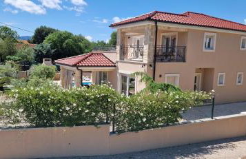 Villa Lukas&Ana s bazenom,dječjim igralištem - Photo 13