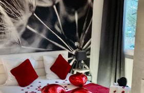 "glamappartspa" Surprise Luxe & Park - Foto 1