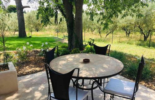 Gîte ,studio dans le village de lagnes - Foto 12