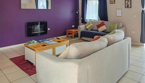 The Coach House - Or4 - Photo 3