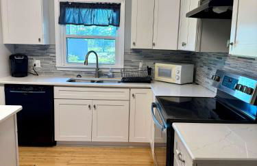 Serene Bayou Retreat - Spacious Family Home - Foto 20