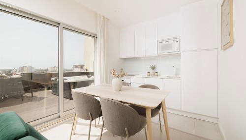 Top-Floor 2BR, Sea and city Views & Jacuzzi - Foto 4