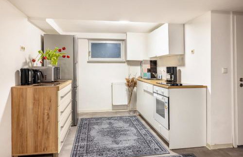 Gemütliche Unterkunft mit Terrasse - Photo 17