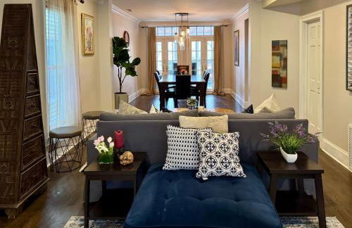 5 Bedroom Huge House in Best Location Parking Fireplace Back Yard - Foto 8