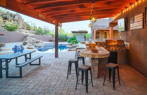 Quail Mountain Desert Resort: Heated Pool, Mt Vews, all BR's King & TV's, Hiking - Photo 31