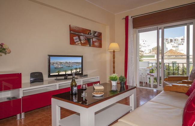 B45 - Main Avenue 2 Bed Apartment - Foto 1