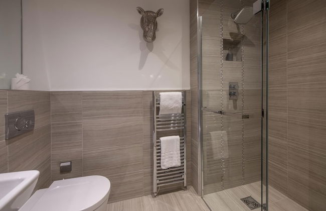 Chocolets - The Kitkat Suite - Photo 18