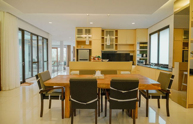 Ohara City View 5BR Villa Heated Pool and Billiard - Photo 21