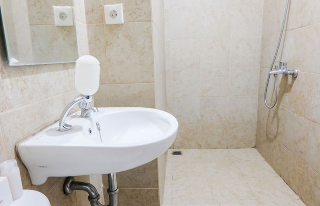 Minimalist Studio Room Great Western Apartment - Foto 25