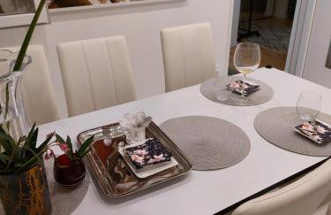 FAMILY APARTMENT ZRNKA s besplatnim parkingom - Photo 11