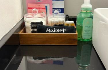 Pristine Full Sized Montrose Apartment Half Block to Menil Museum - Foto 28