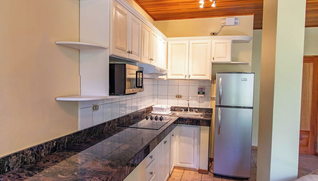 Girasol apartotel jaco beach - Foto 2, Habitación