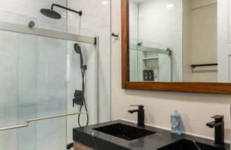 Spacious 5 BR Brand New House LAX - Foto 15